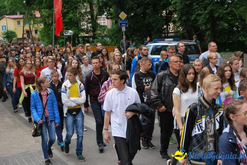 Przystań na chwilę - procesja - Góra Św. Jana Pawła II do Bazyliki