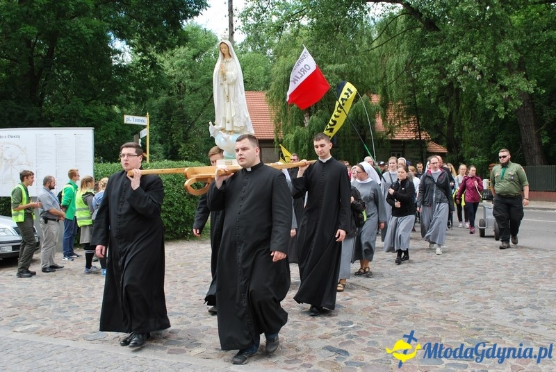 Przystań na chwilę - procesja - Góra Św. Jana Pawła II do Bazyliki