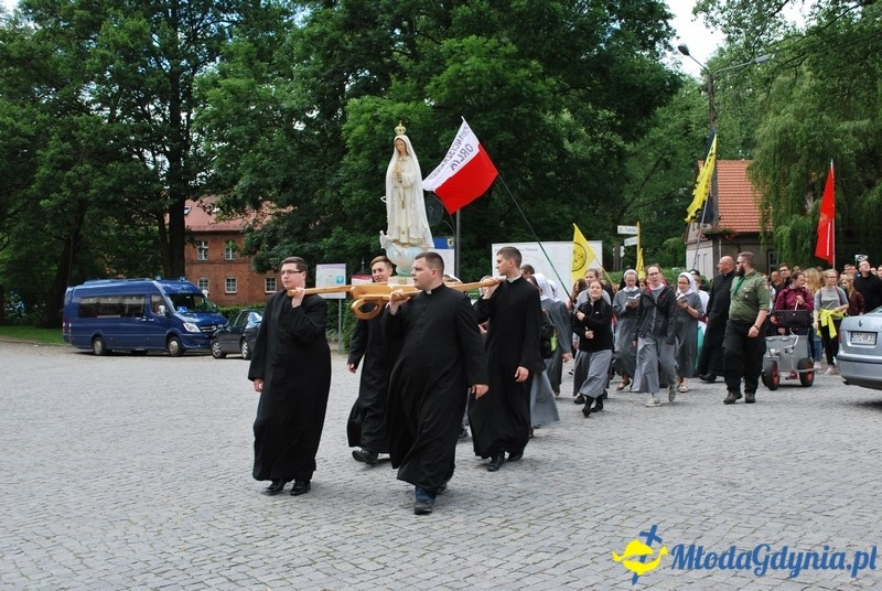 Przystań na chwilę - procesja - Góra Św. Jana Pawła II do Bazyliki