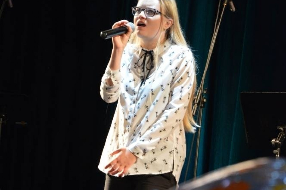 Prosimy Was o uśmiech - Koncert pracowni muzycznych MDK  w Kinie Grom.
