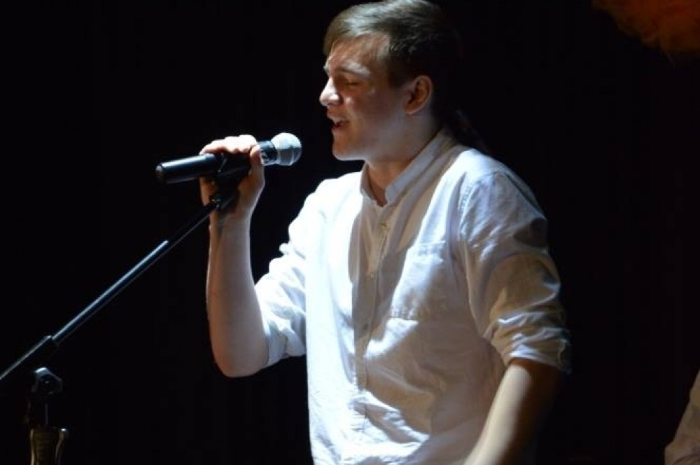 Prosimy Was o uśmiech - Koncert pracowni muzycznych MDK  w Kinie Grom.