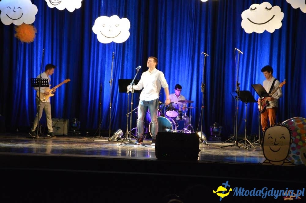 Prosimy Was o uśmiech - Koncert pracowni muzycznych MDK  w Kinie Grom.