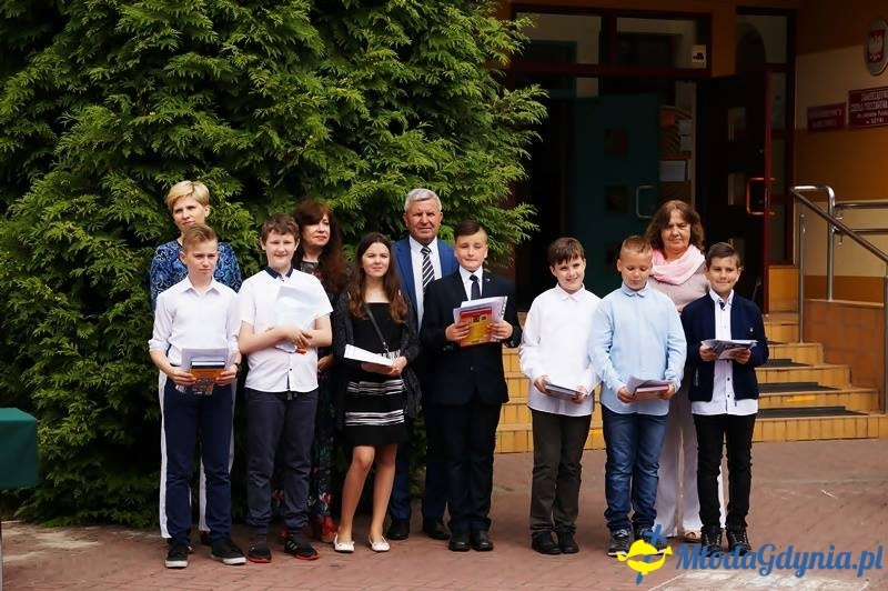 SP 28 - najlepsi uczniowie 2016/17