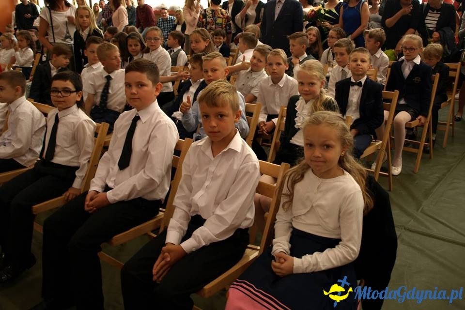 ZS 12 - UROCZYSTE ZAKOŃCZENIE ROKU SZKOLNEGO 2016/17