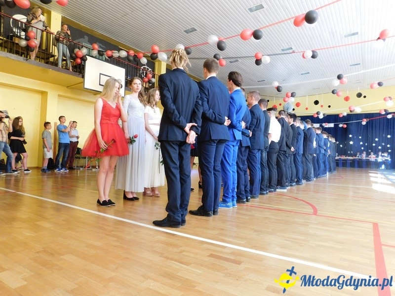 Gimnazjum nr 13 - Bal Gimnazjalny 2017
