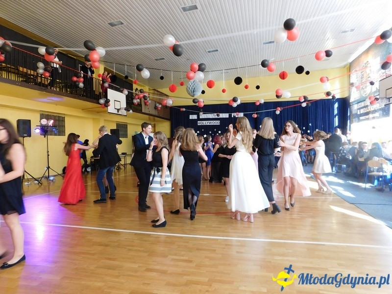 Gimnazjum nr 13 - Bal Gimnazjalny 2017