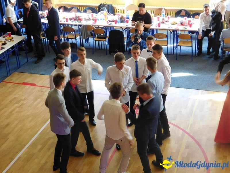 Gimnazjum nr 13 - Bal Gimnazjalny 2017