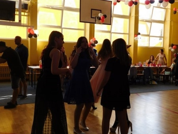 Gimnazjum nr 13 - Bal Gimnazjalny 2017