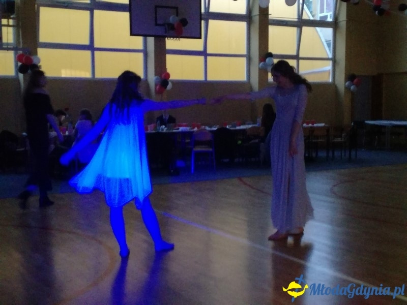 Gimnazjum nr 13 - Bal Gimnazjalny 2017