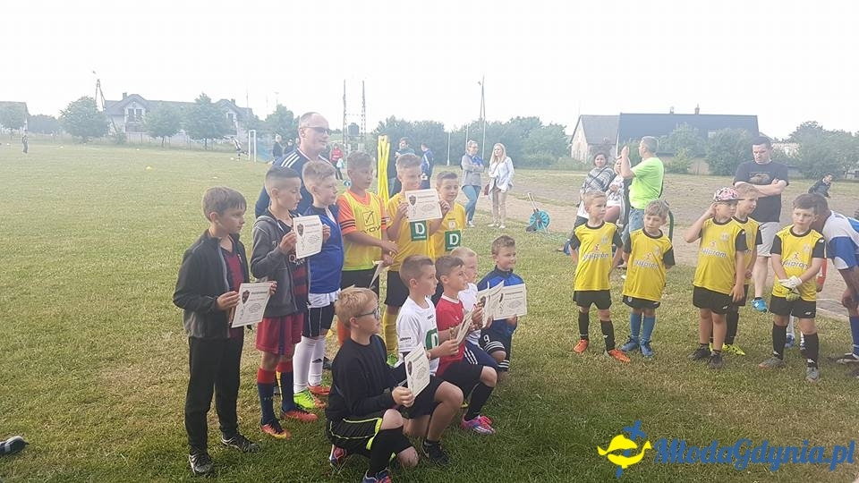 UKS LIDER DĘBOGÓRZE - zakończenie sezonu piłkarskiego i piłki siatkowej 2016/17
