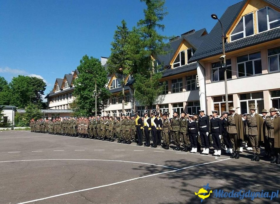 V Ogólnopolskim Przeglądzie Musztry Klas Mundurowych  Zakopane 2017