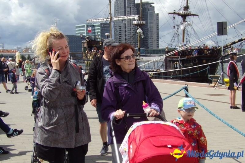  35-lecie podniesienia bandery na Darze Młodzieży