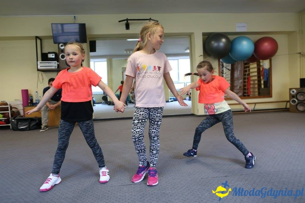 Tańce w Akademii Młodych Sportowców