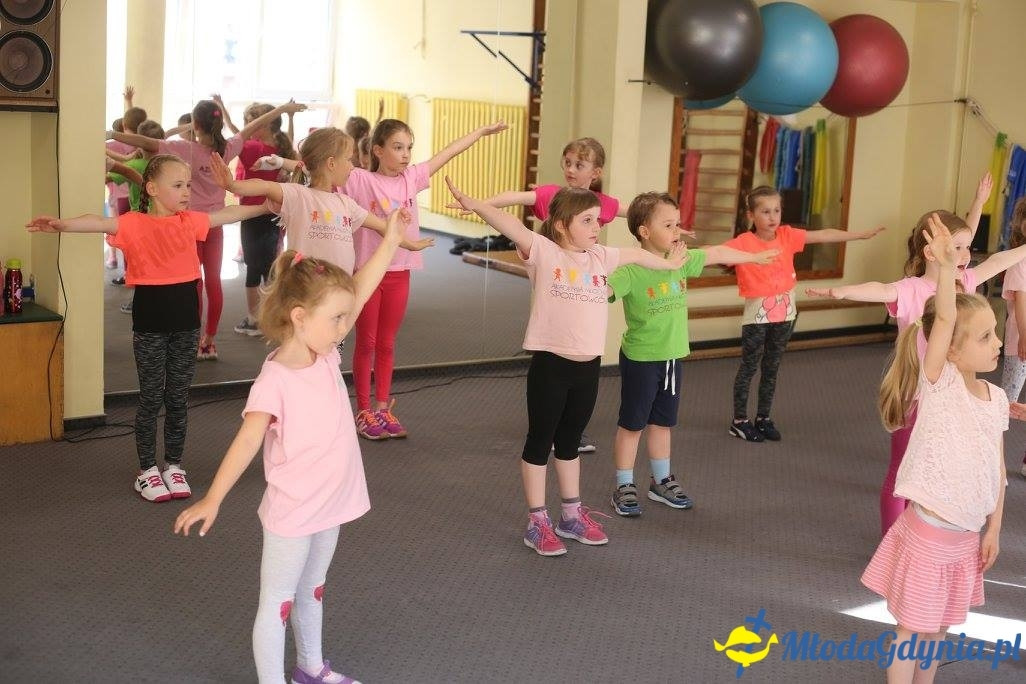 Tańce w Akademii Młodych Sportowców