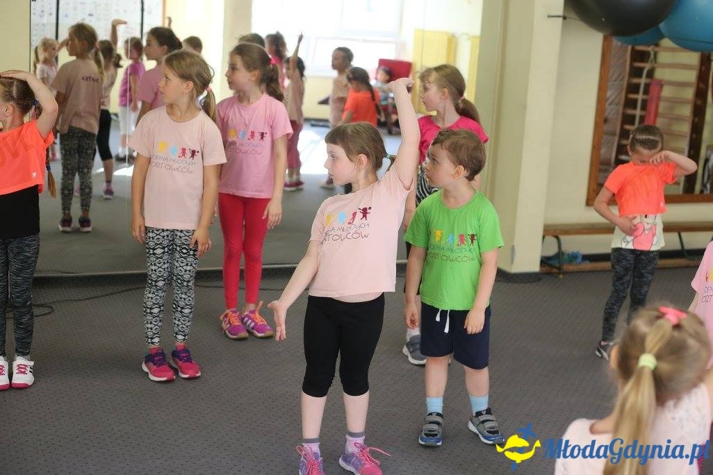 Tańce w Akademii Młodych Sportowców