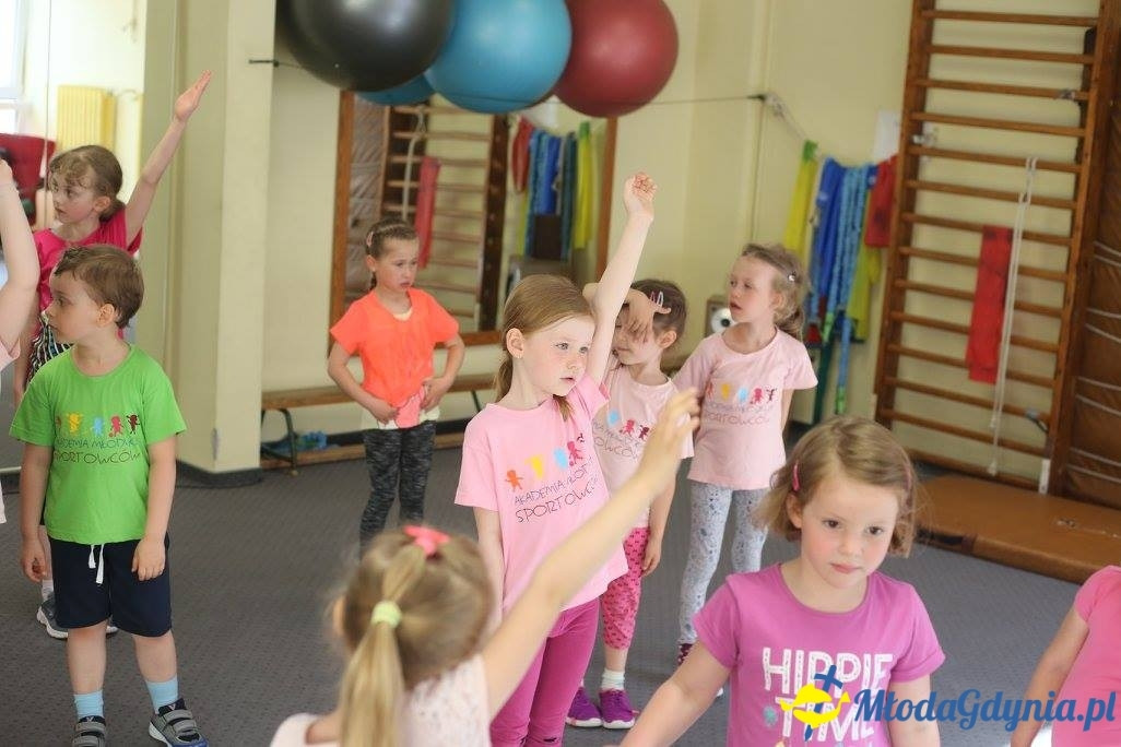 Tańce w Akademii Młodych Sportowców