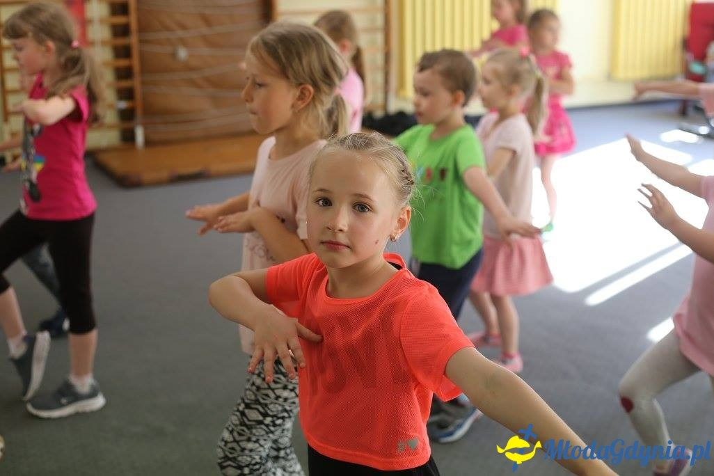 Tańce w Akademii Młodych Sportowców