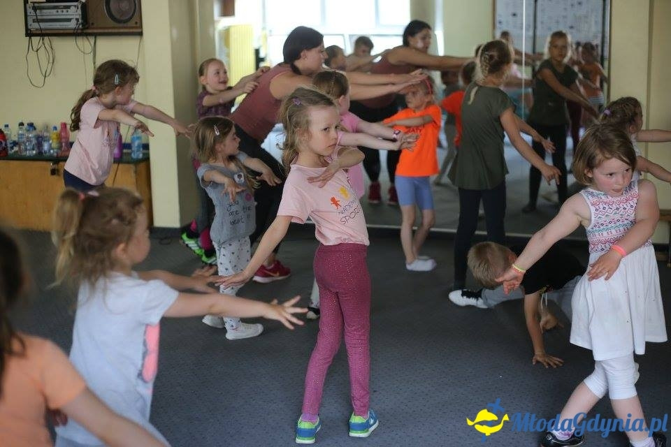 Tańce w Akademii Młodych Sportowców
