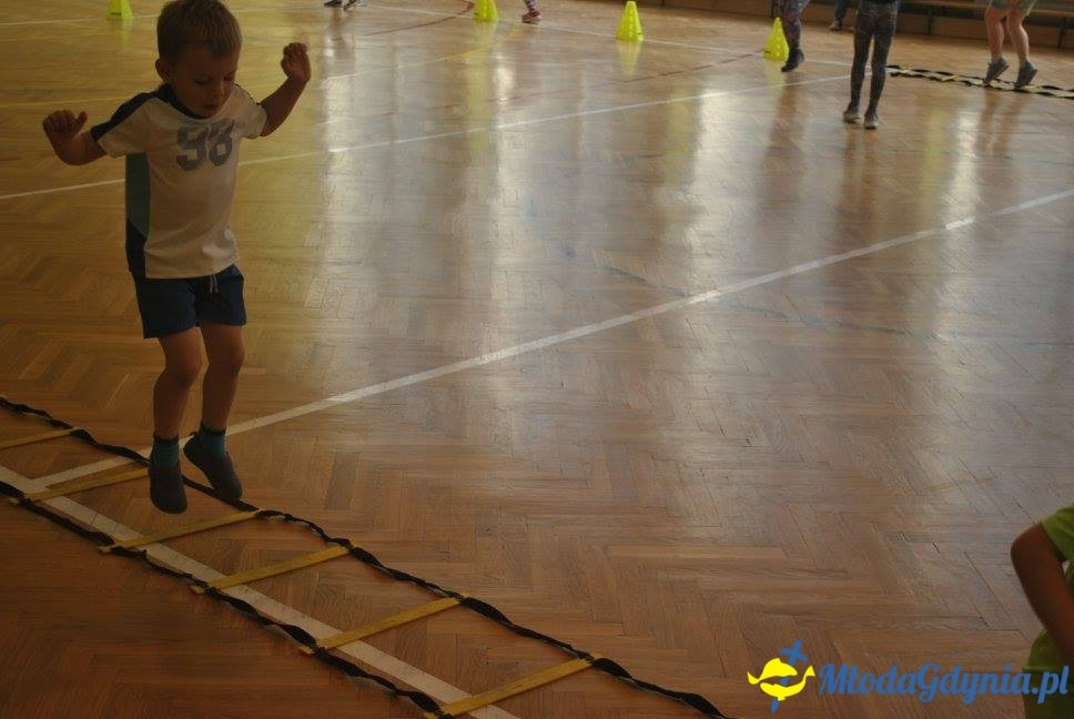 Akademia Młodych Sportowców OBŁUŻE - ZAKOŃCZENIE SEZONU 2016-17