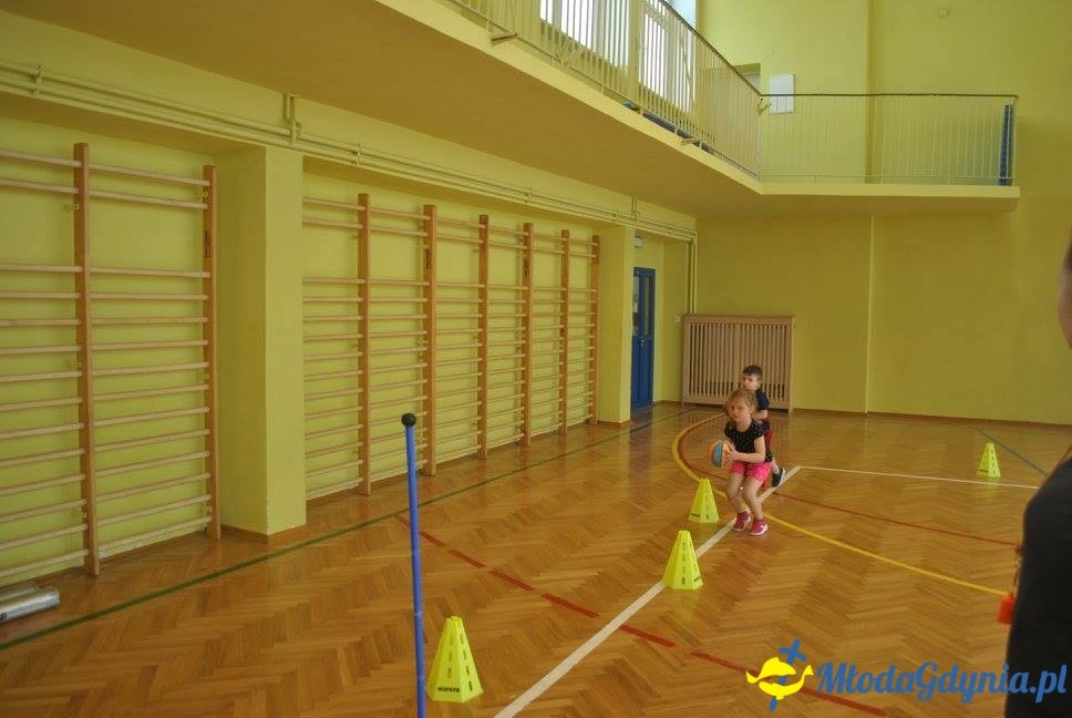 Akademia Młodych Sportowców OBŁUŻE - ZAKOŃCZENIE SEZONU 2016-17