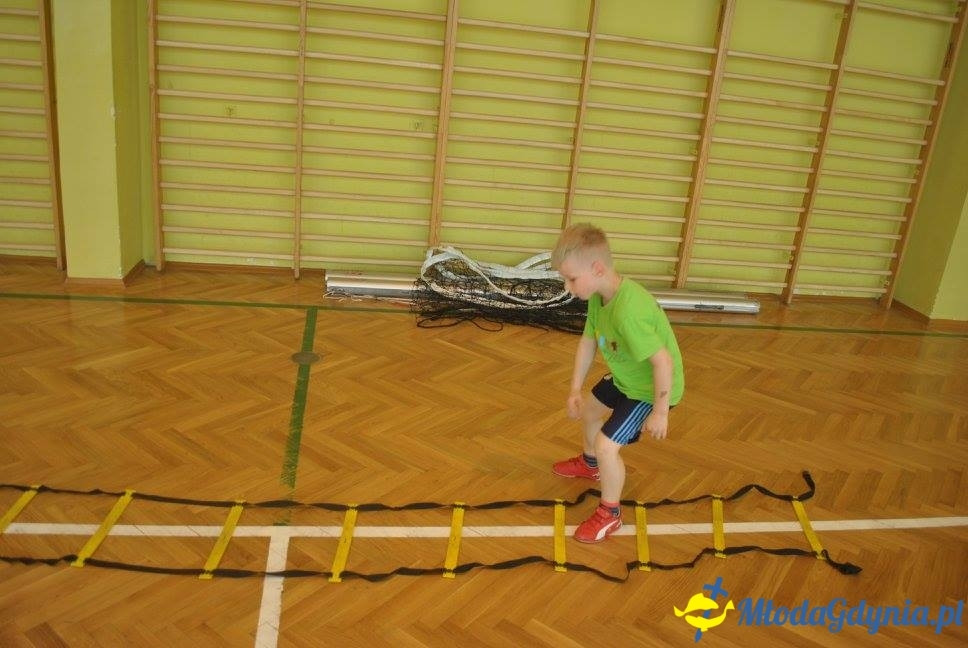 Akademia Młodych Sportowców OBŁUŻE - ZAKOŃCZENIE SEZONU 2016-17