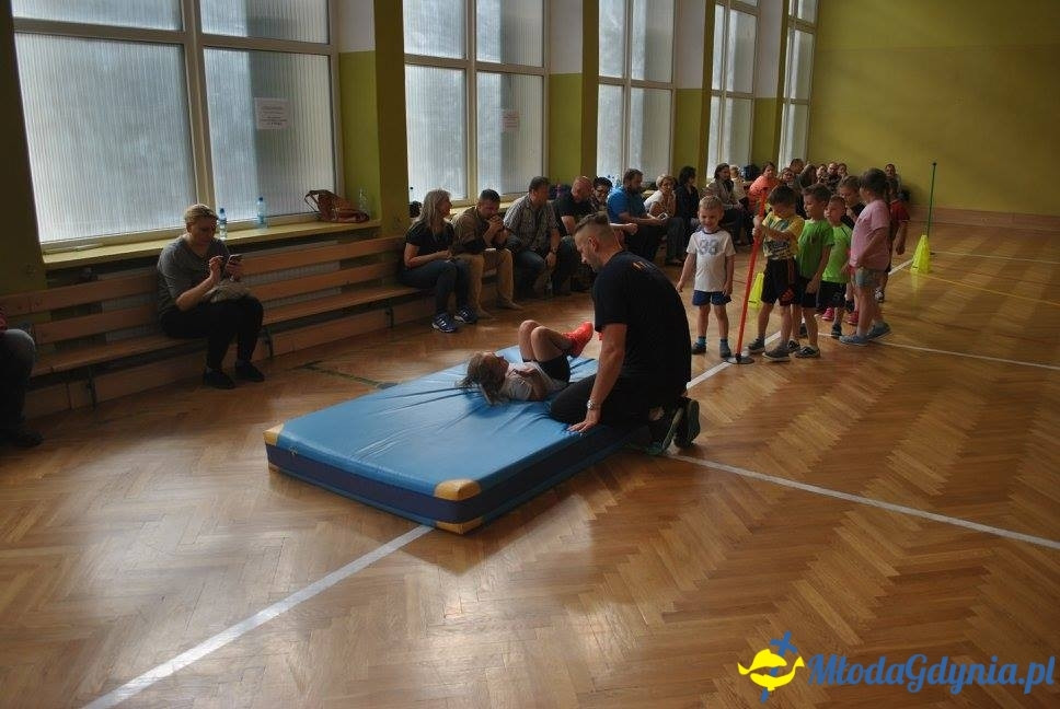 Akademia Młodych Sportowców OBŁUŻE - ZAKOŃCZENIE SEZONU 2016-17