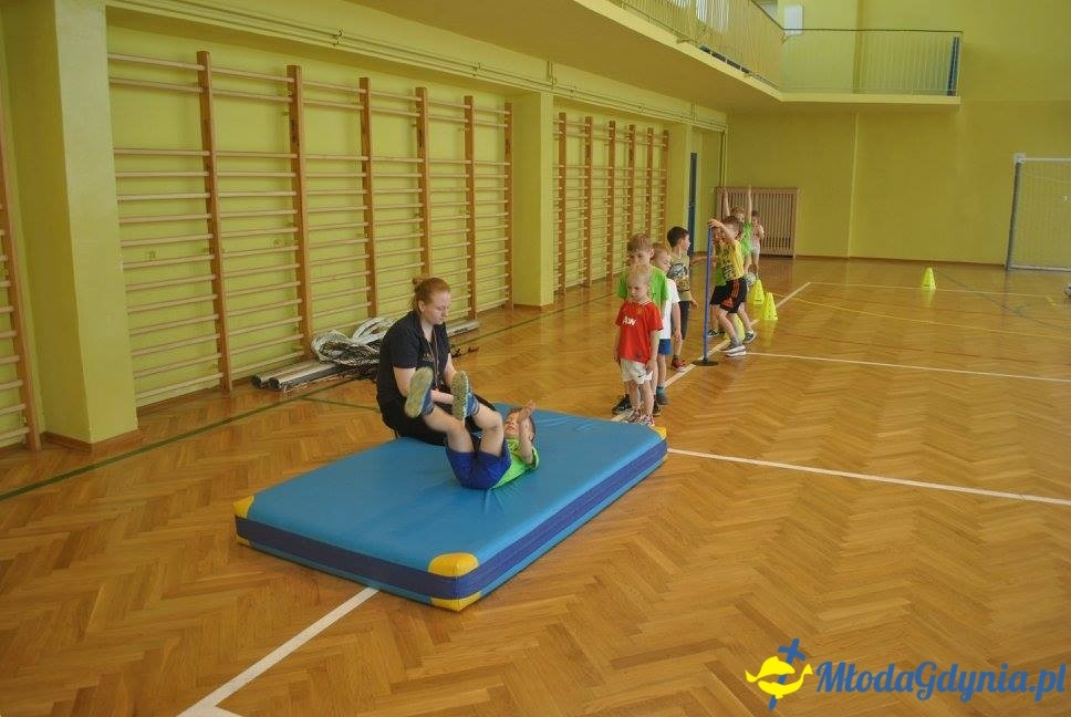 Akademia Młodych Sportowców OBŁUŻE - ZAKOŃCZENIE SEZONU 2016-17