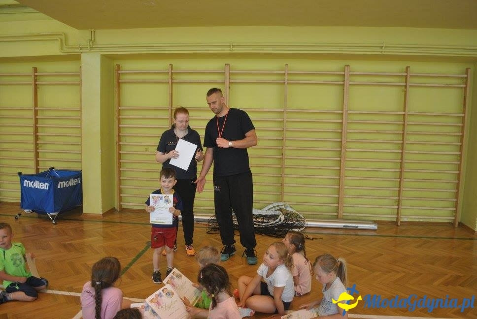 Akademia Młodych Sportowców OBŁUŻE - ZAKOŃCZENIE SEZONU 2016-17