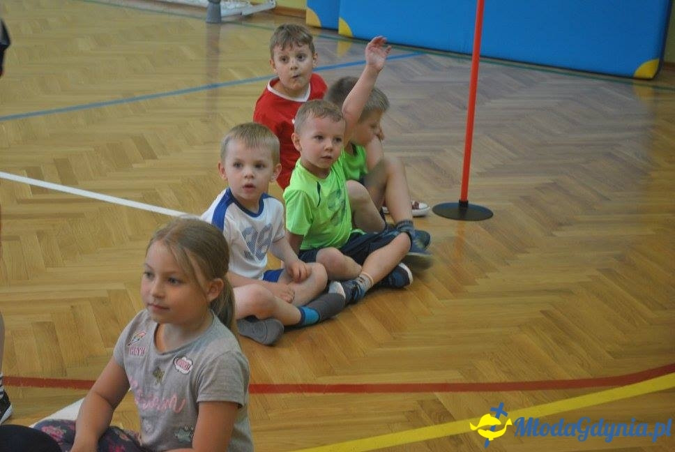 Akademia Młodych Sportowców OBŁUŻE - ZAKOŃCZENIE SEZONU 2016-17