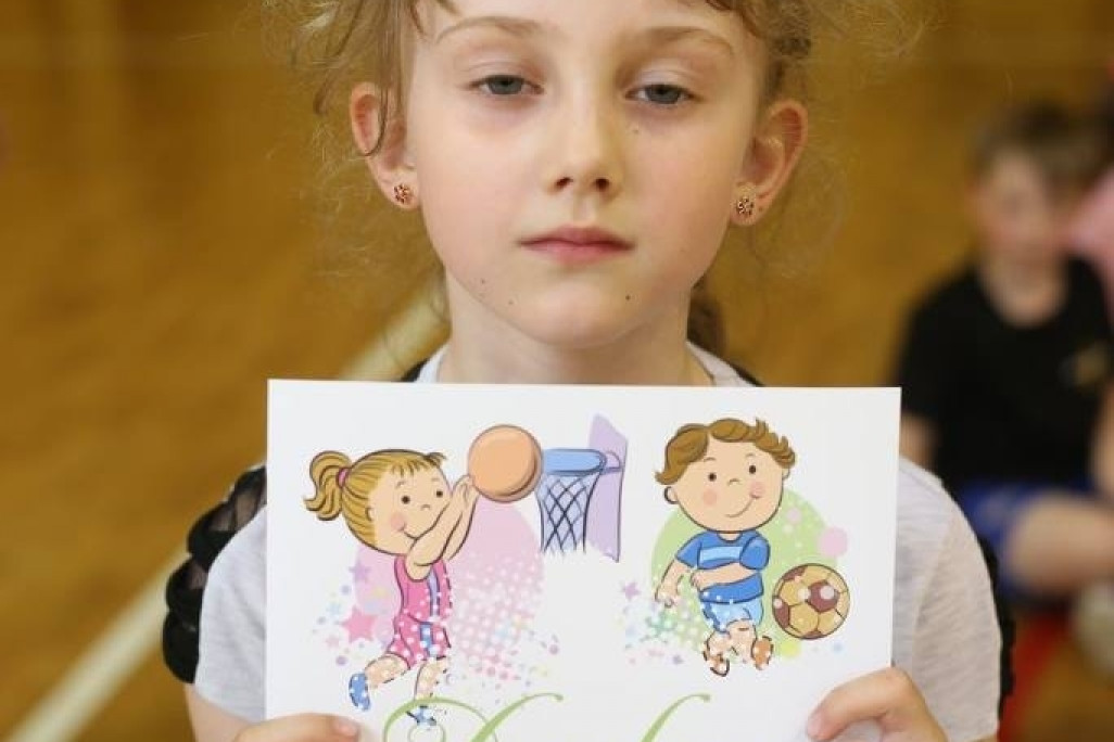 Akademia Młodych Sportowców CHYLONIA - ZAKOŃCZENIE SEZONU 2016-17