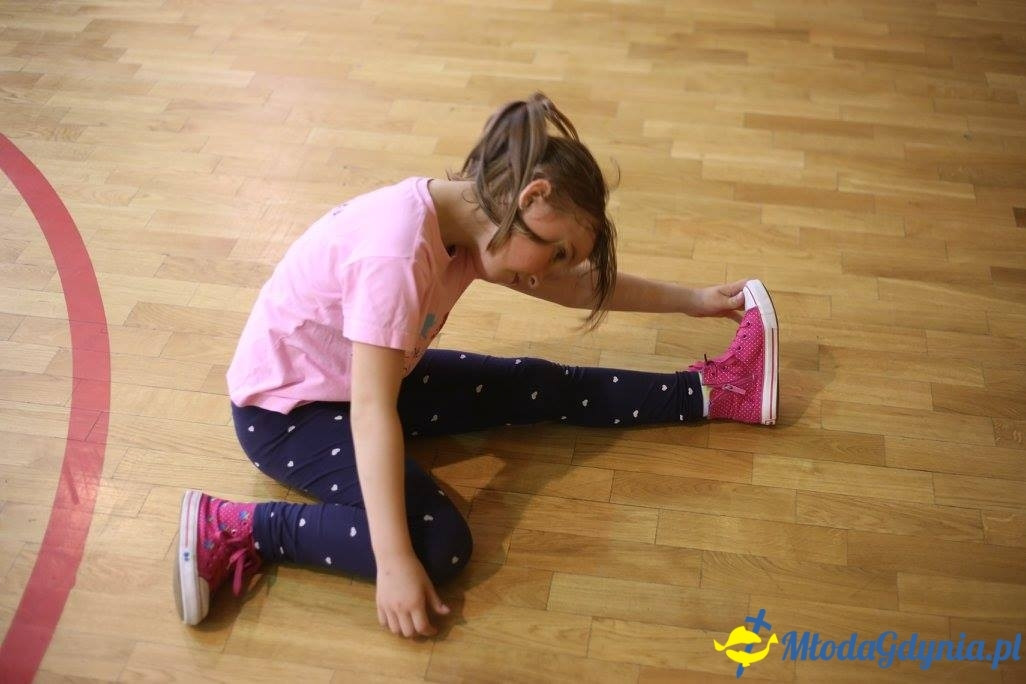 Akademia Młodych Sportowców CHYLONIA - ZAKOŃCZENIE SEZONU 2016-17