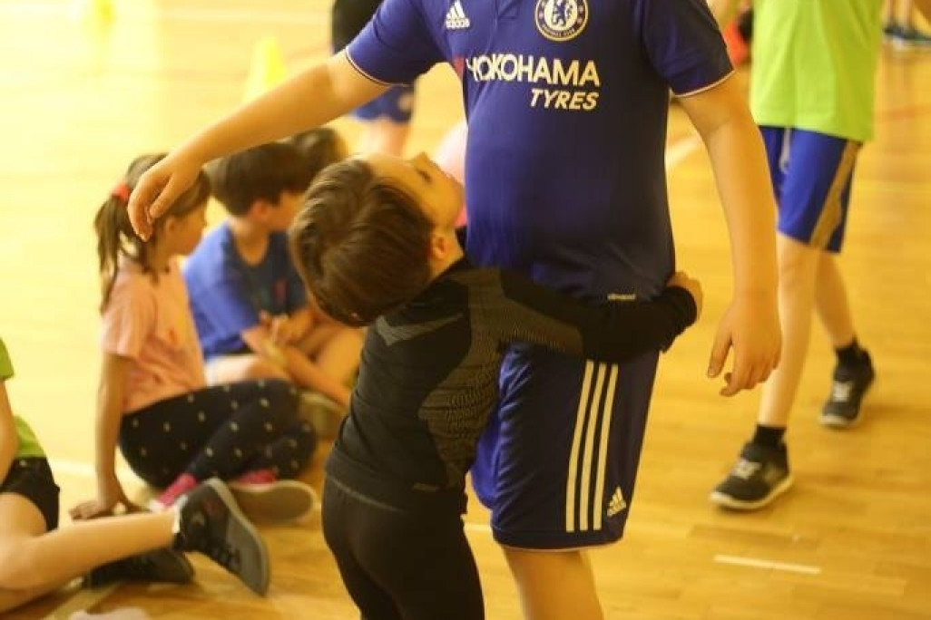 Akademia Młodych Sportowców CHYLONIA - ZAKOŃCZENIE SEZONU 2016-17