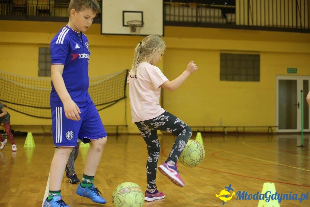 Akademia Młodych Sportowców CHYLONIA - ZAKOŃCZENIE SEZONU 2016-17