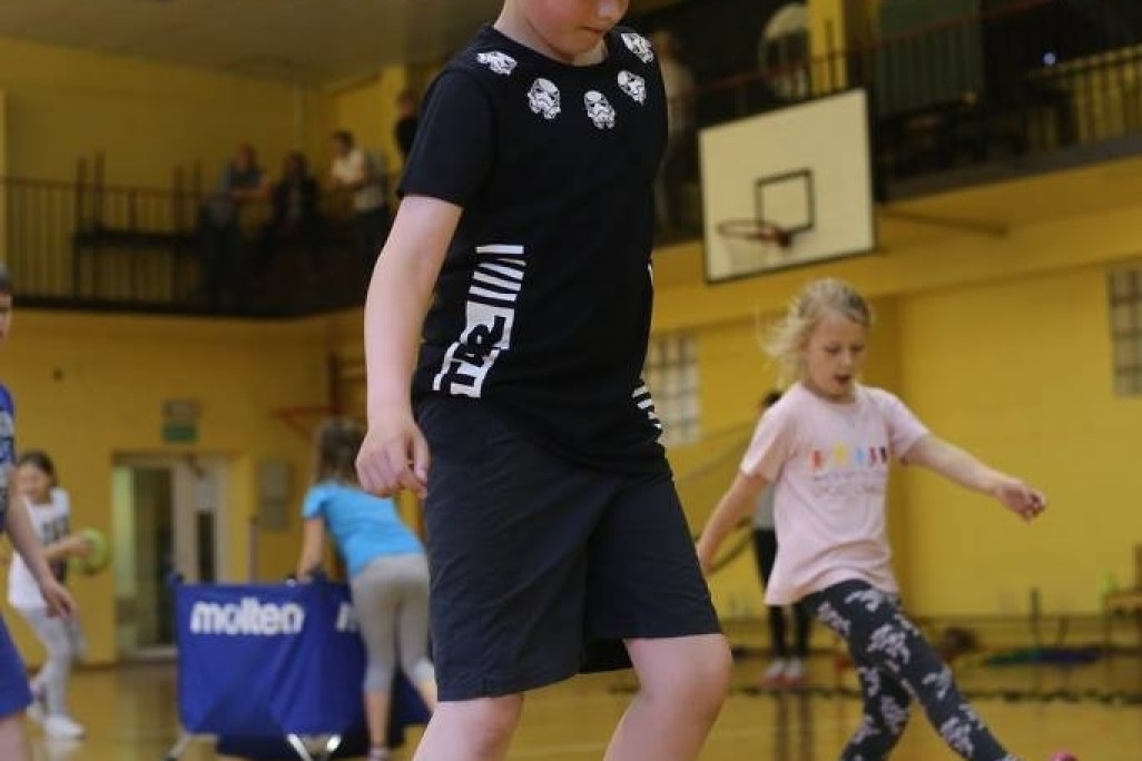 Akademia Młodych Sportowców CHYLONIA - ZAKOŃCZENIE SEZONU 2016-17