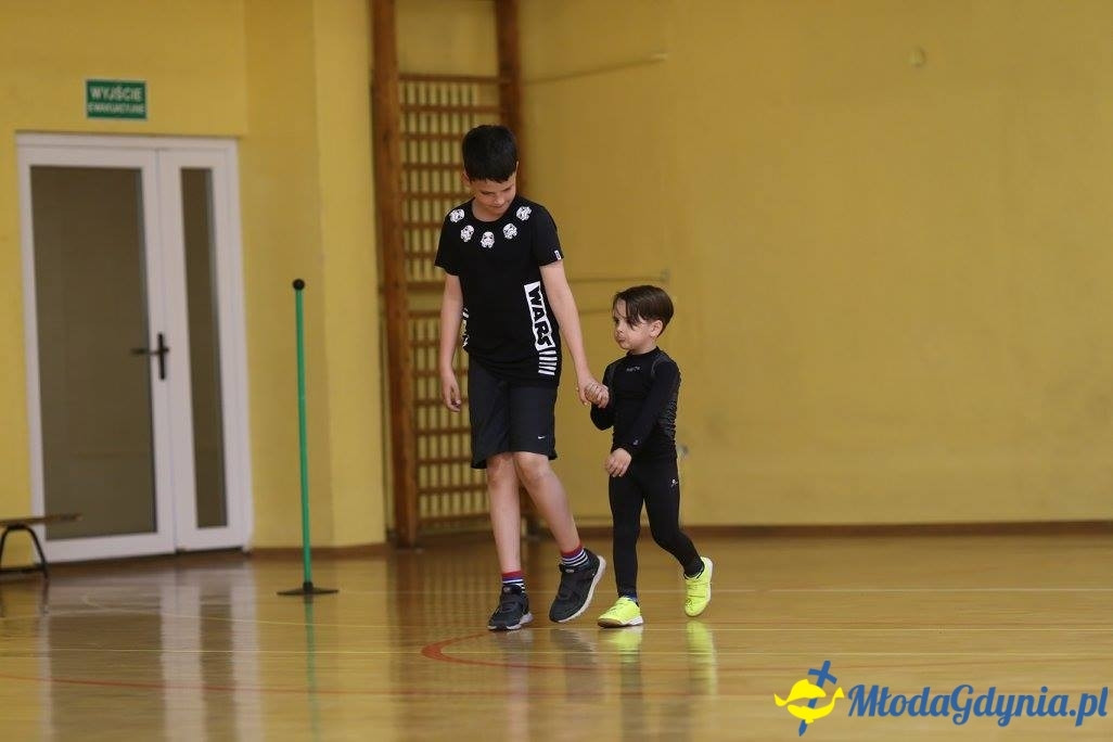 Akademia Młodych Sportowców CHYLONIA - ZAKOŃCZENIE SEZONU 2016-17