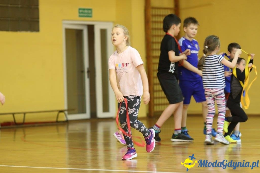 Akademia Młodych Sportowców CHYLONIA - ZAKOŃCZENIE SEZONU 2016-17