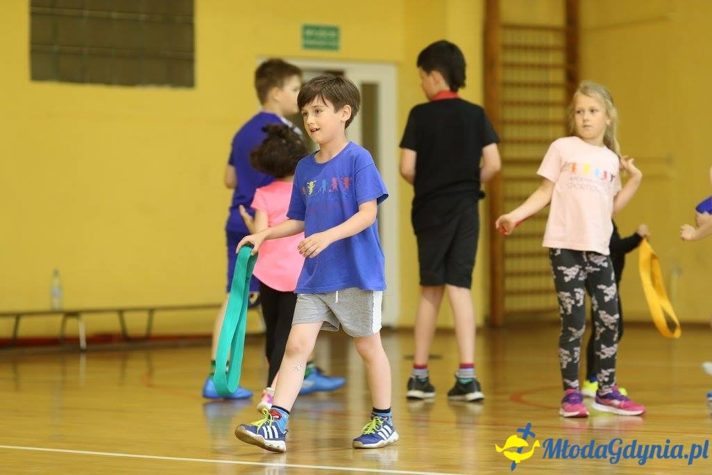 Akademia Młodych Sportowców CHYLONIA - ZAKOŃCZENIE SEZONU 2016-17