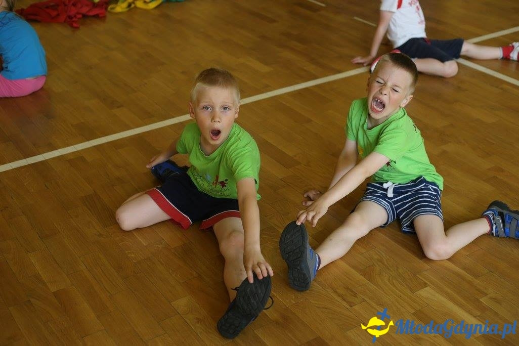 Akademia Młodych Sportowców CHYLONIA - ZAKOŃCZENIE SEZONU 2016-17