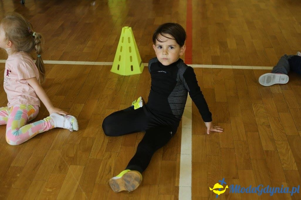 Akademia Młodych Sportowców CHYLONIA - ZAKOŃCZENIE SEZONU 2016-17