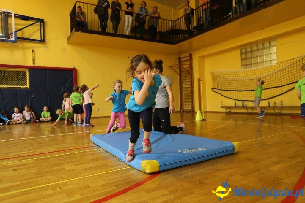 Akademia Młodych Sportowców CHYLONIA - ZAKOŃCZENIE SEZONU 2016-17