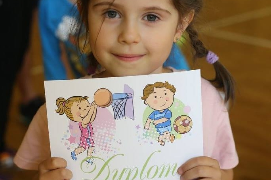 Akademia Młodych Sportowców CHYLONIA - ZAKOŃCZENIE SEZONU 2016-17