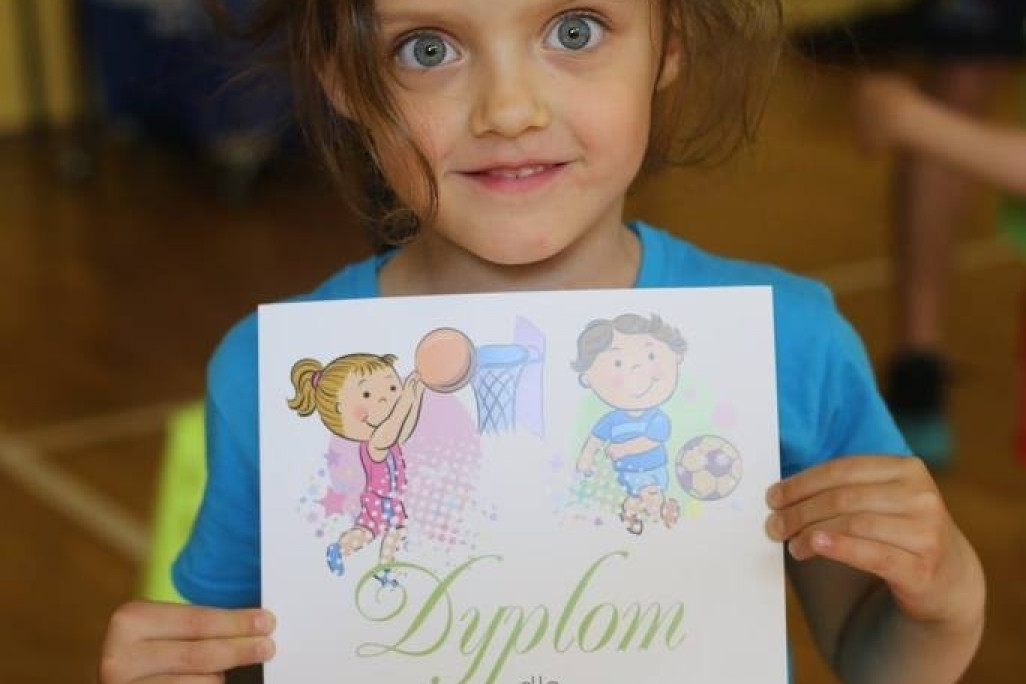 Akademia Młodych Sportowców CHYLONIA - ZAKOŃCZENIE SEZONU 2016-17