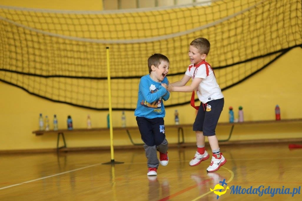 Akademia Młodych Sportowców CHYLONIA - ZAKOŃCZENIE SEZONU 2016-17