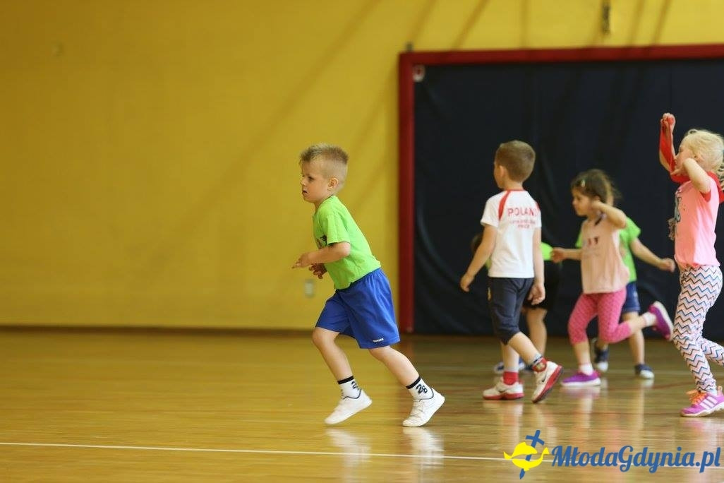 Akademia Młodych Sportowców CHYLONIA - ZAKOŃCZENIE SEZONU 2016-17