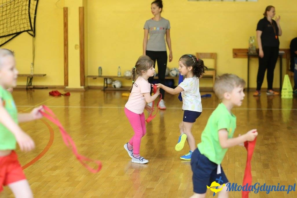 Akademia Młodych Sportowców CHYLONIA - ZAKOŃCZENIE SEZONU 2016-17