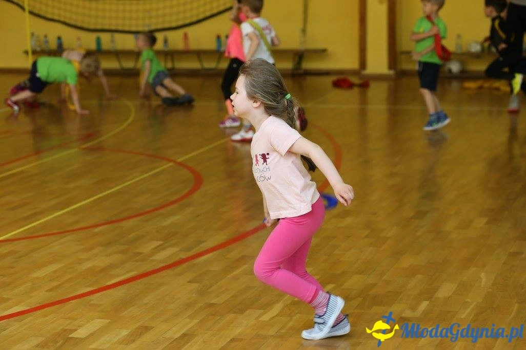 Akademia Młodych Sportowców CHYLONIA - ZAKOŃCZENIE SEZONU 2016-17