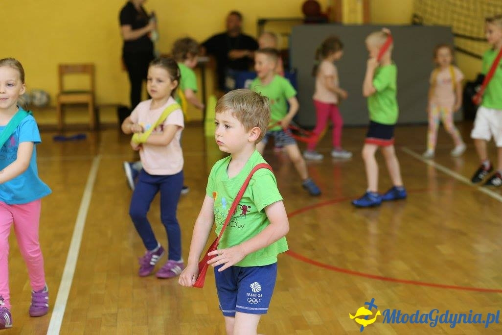 Akademia Młodych Sportowców CHYLONIA - ZAKOŃCZENIE SEZONU 2016-17