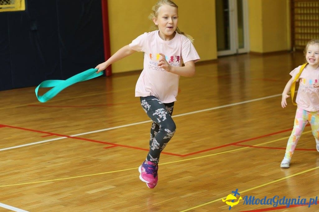 Akademia Młodych Sportowców CHYLONIA - ZAKOŃCZENIE SEZONU 2016-17