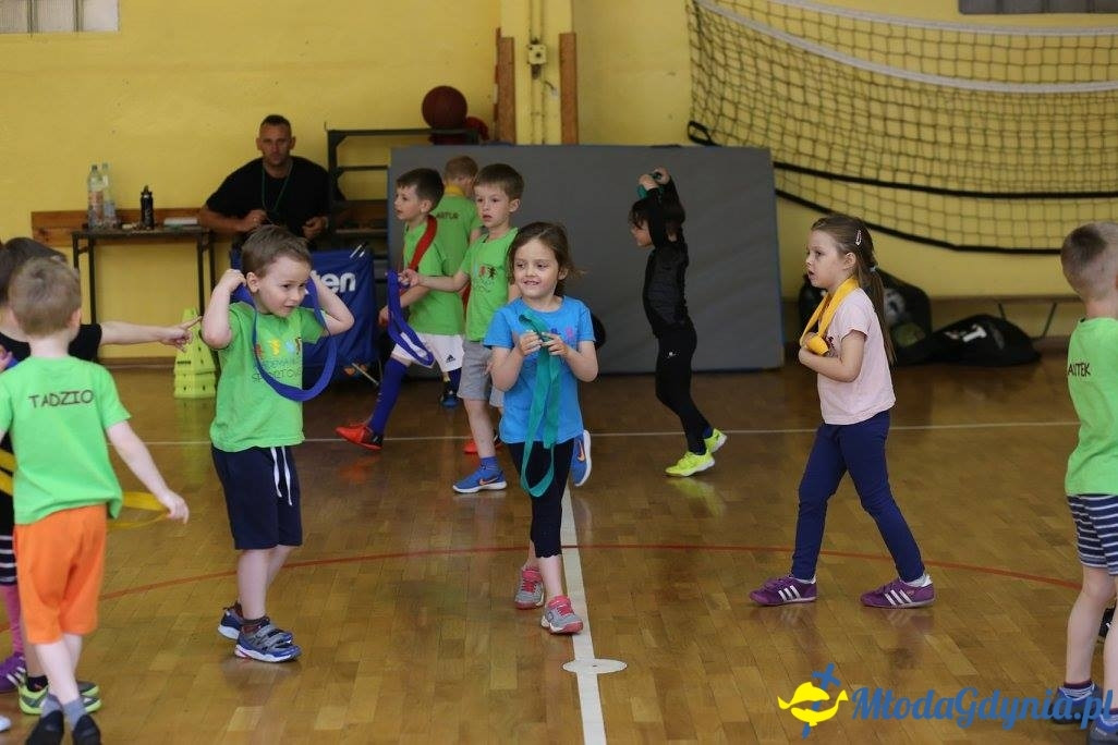 Akademia Młodych Sportowców CHYLONIA - ZAKOŃCZENIE SEZONU 2016-17