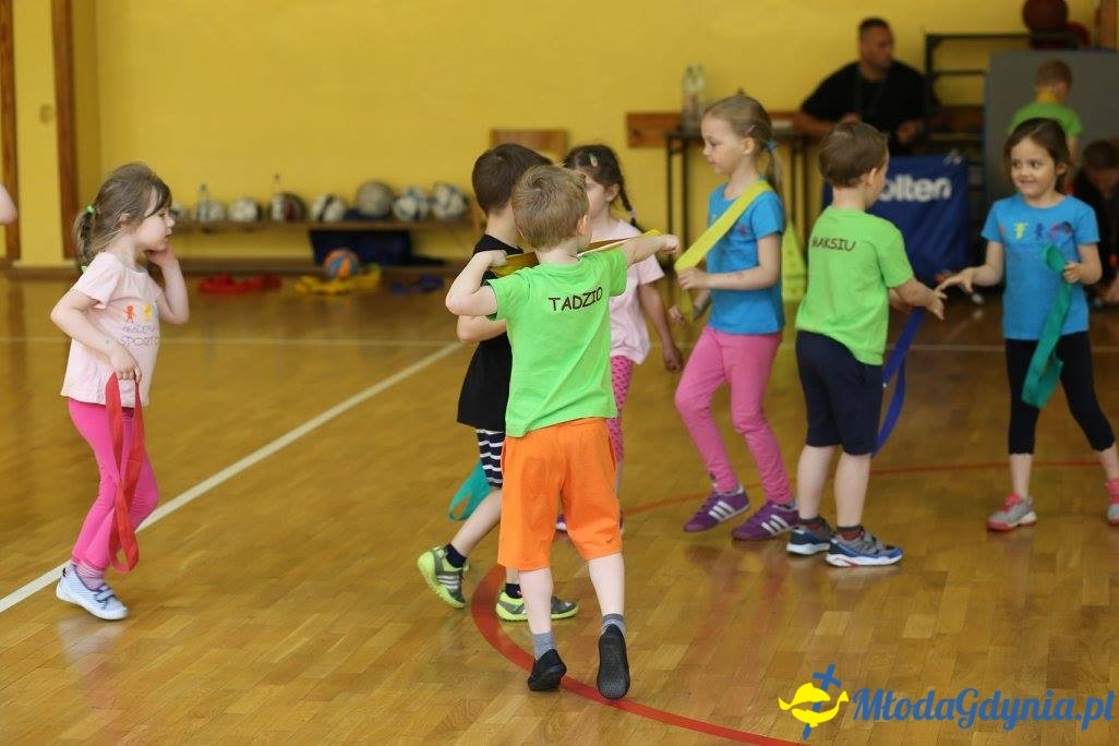 Akademia Młodych Sportowców CHYLONIA - ZAKOŃCZENIE SEZONU 2016-17